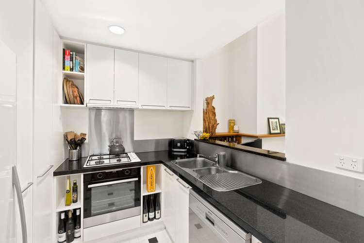 Third view of Homely apartment listing, 27/8 Wellington Crescent, East Melbourne VIC 3002