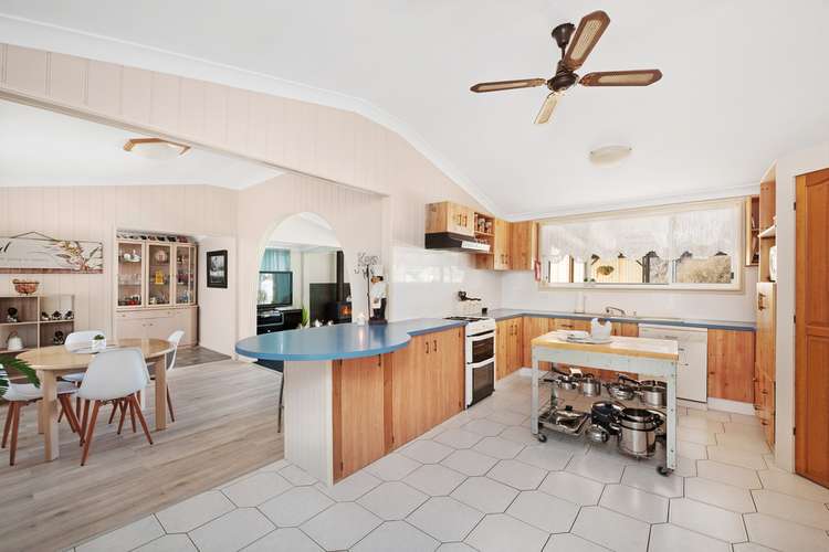 Fifth view of Homely house listing, 18 Voyager Crescent, Bawley Point NSW 2539