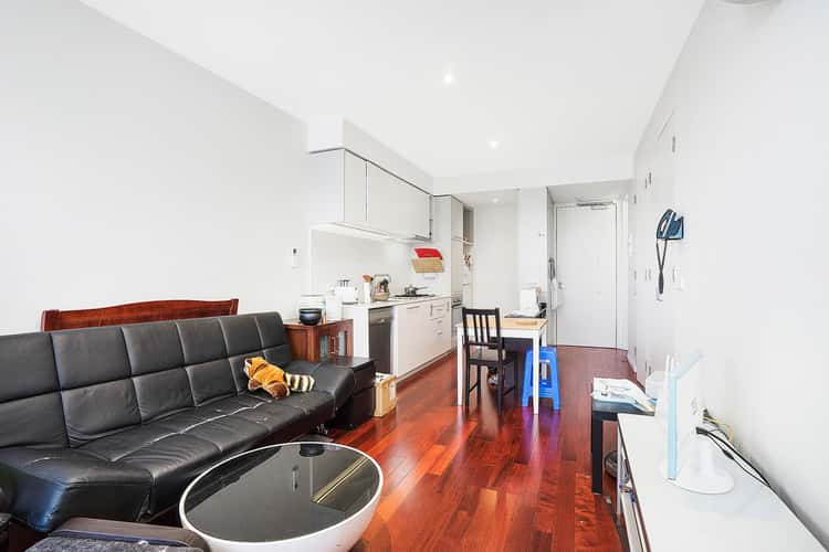 Fourth view of Homely apartment listing, 402/660 Blackburn Road, Notting Hill VIC 3168