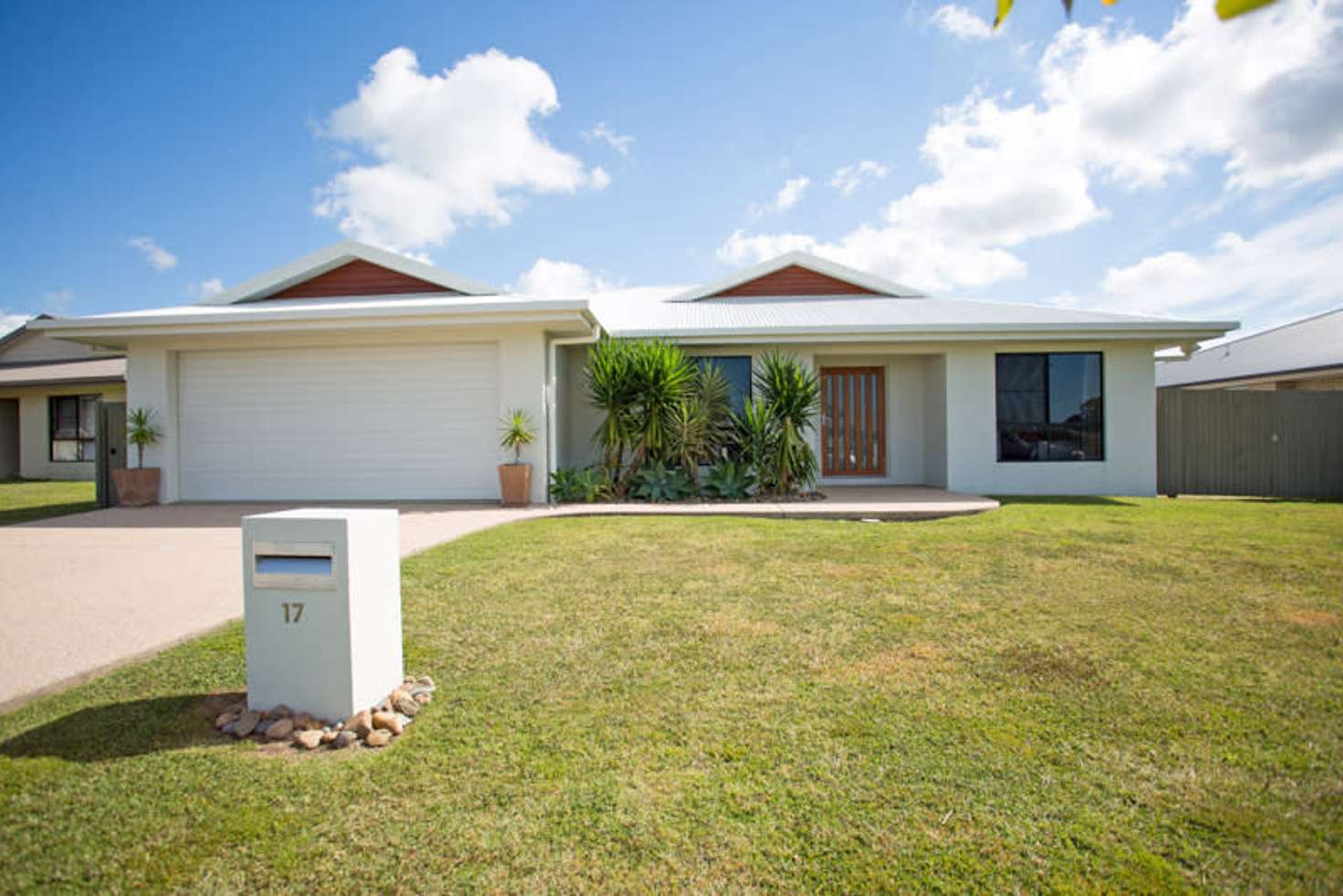 Main view of Homely house listing, 17 Primavera Boulevard, Beaconsfield QLD 4740