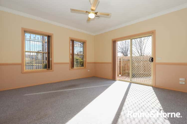 Sixth view of Homely unit listing, 1/182 Bentinck Street, Bathurst NSW 2795