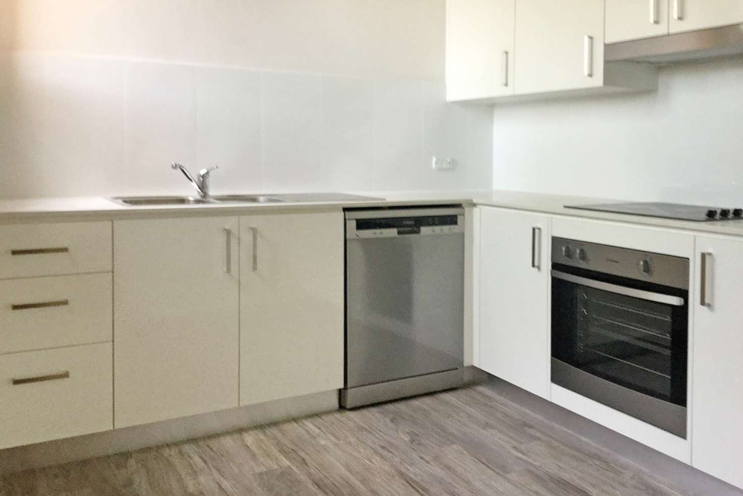 Main view of Homely unit listing, 15/7 Hoddle Avenue, Bradbury NSW 2560