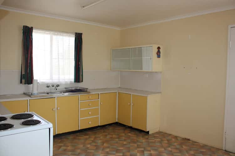 Seventh view of Homely house listing, 14 Bean Street, Blackwater QLD 4717