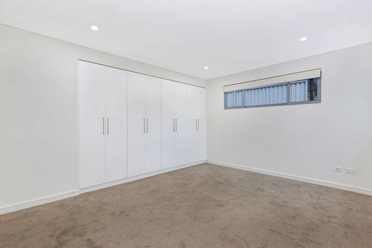 Fifth view of Homely apartment listing, 4/53 Birriga Road, Bellevue Hill NSW 2023