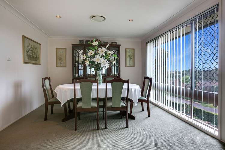 Fourth view of Homely house listing, 15 Squeers Place, Ambarvale NSW 2560