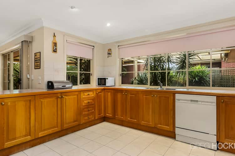 Sixth view of Homely house listing, 10 Markey Court, Altona Meadows VIC 3028