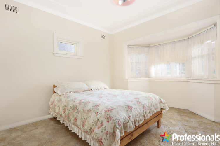 Seventh view of Homely house listing, 27 Warraroong Street, Beverly Hills NSW 2209