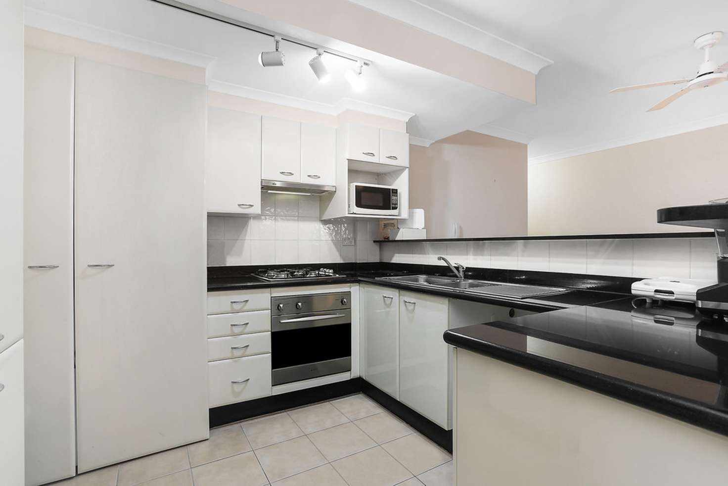 Main view of Homely unit listing, 3/259-261 Maroubra Road, Maroubra NSW 2035