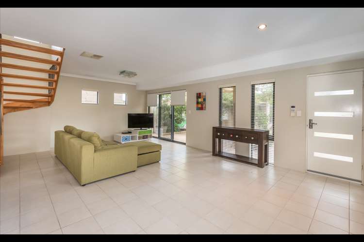 Fifth view of Homely townhouse listing, 2/179 Keymer Street, Belmont WA 6104