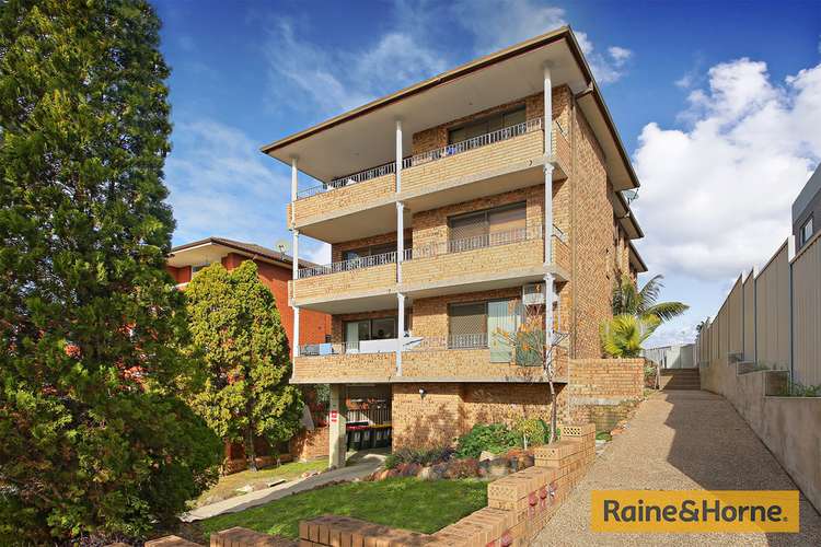 Main view of Homely unit listing, 2/14 Queen Street, Arncliffe NSW 2205