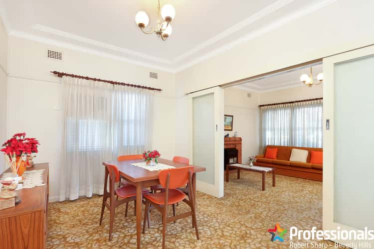 Fifth view of Homely house listing, 33 Central Road, Beverly Hills NSW 2209