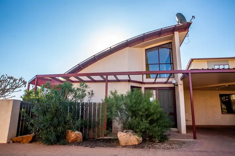 1/136 Cromwell Drive, Desert Springs NT 870