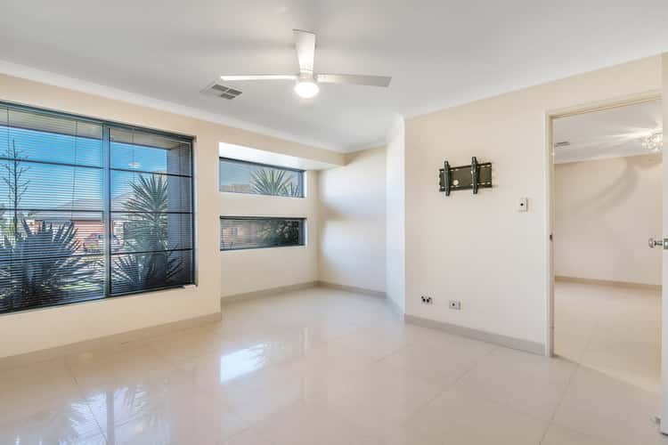 Second view of Homely house listing, 27 Cyandra Loop, Banksia Grove WA 6031