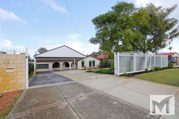 Main view of Homely house listing, 19 Middleton Way, Bull Creek WA 6149