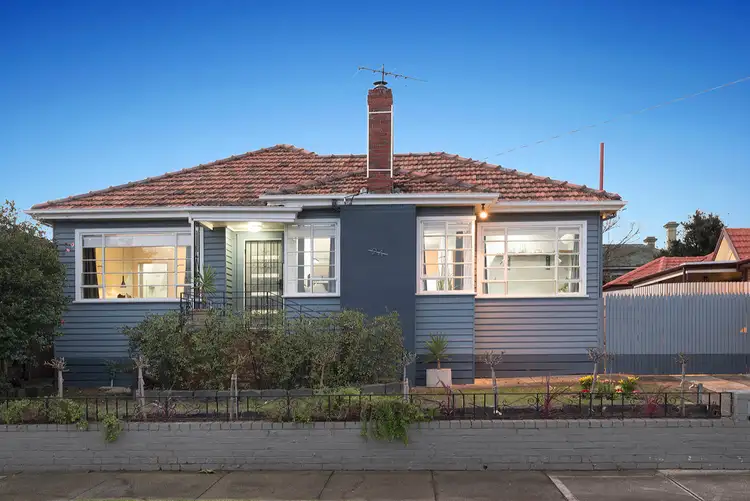 24 Laluma Street, Essendon VIC 3040