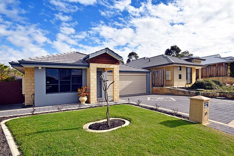 Fifth view of Homely house listing, 33 Pavilion Circle, The Vines WA 6069