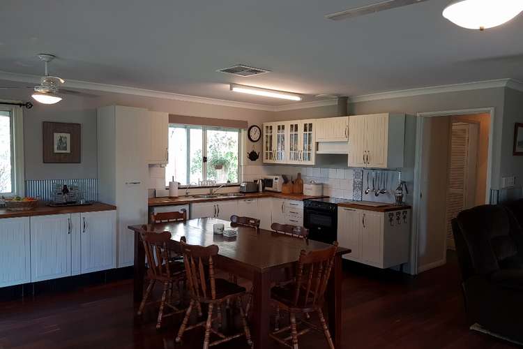 Sixth view of Homely house listing, 33 Accedens Rise, Bakers Hill WA 6562