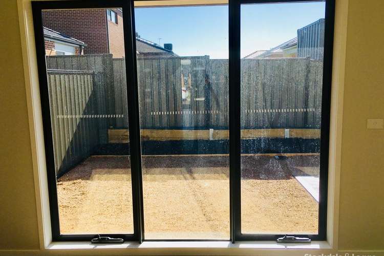 Fourth view of Homely townhouse listing, 8 Delta Drive, Craigieburn VIC 3064