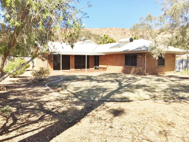 29 Hillside Gardens, Desert Springs NT 870