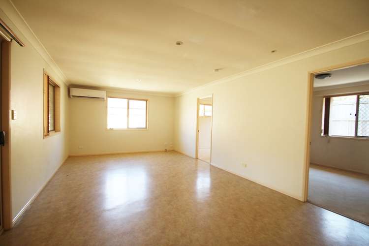 Fifth view of Homely house listing, 8 Karnak Court, Camira QLD 4300