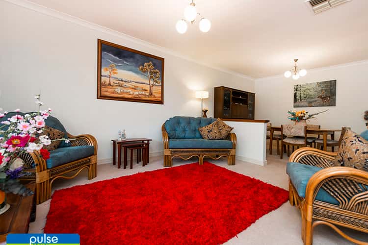 Fifth view of Homely house listing, 2 Greenpark Rise, Bibra Lake WA 6163