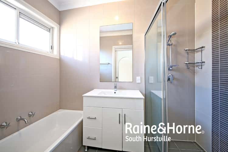 Fourth view of Homely house listing, 1/75 Greenacre Road, Connells Point NSW 2221