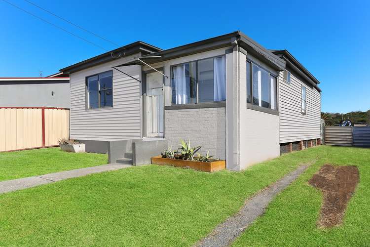 Main view of Homely house listing, 22 Lake Avenue, Cringila NSW 2502