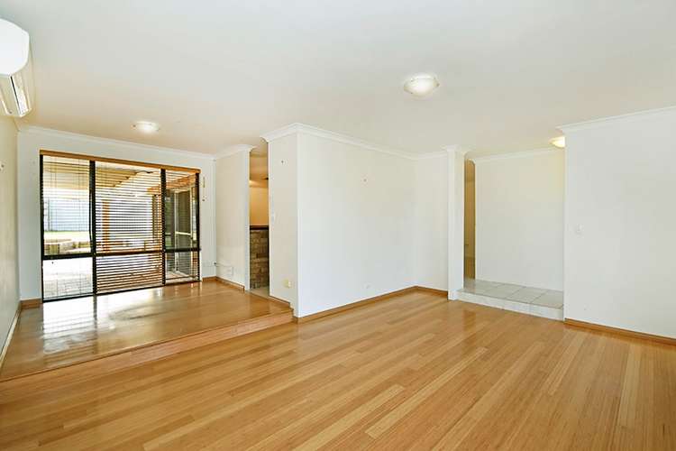 Fourth view of Homely house listing, 2 Edgeview Mews, Ballajura WA 6066