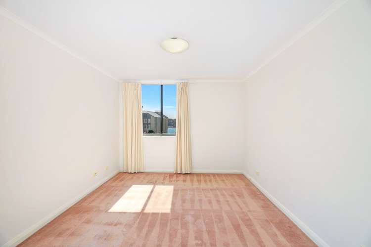 Fifth view of Homely apartment listing, 607 / 41 Refinery Drive, Pyrmont NSW 2009