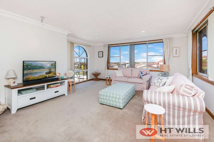 Fourth view of Homely house listing, 9 Benwerrin Avenue, Carss Park NSW 2221