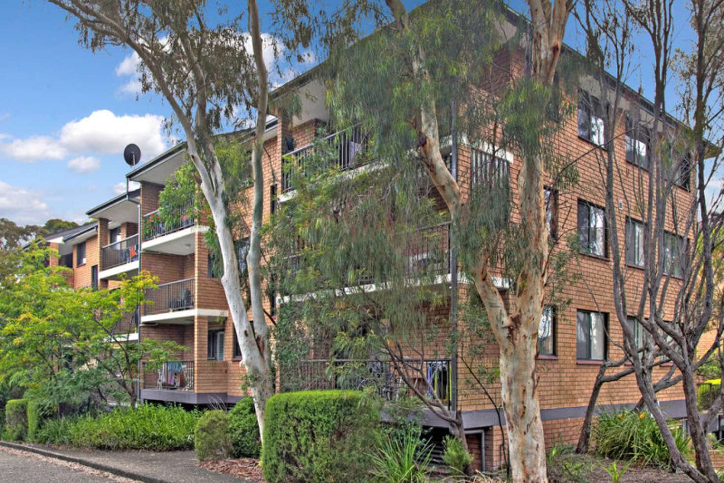 Main view of Homely unit listing, 11/49 Flora Street, Kirrawee NSW 2232
