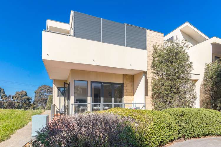 Main view of Homely townhouse listing, 2/39 Diamond Boulevard, Greensborough VIC 3088