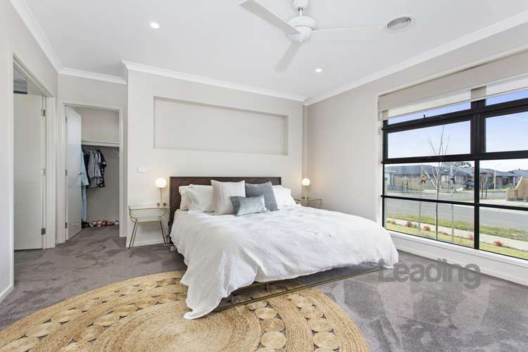 Third view of Homely house listing, 2 Fragrant Street, Sunbury VIC 3429