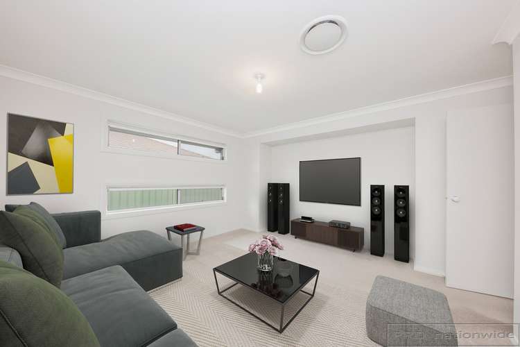 Fifth view of Homely house listing, 18 Hinchinbrook Close, Ashtonfield NSW 2323