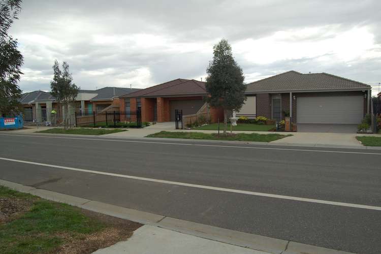 Fifth view of Homely house listing, 54 TANGEMERE WAY, Cranbourne East VIC 3977