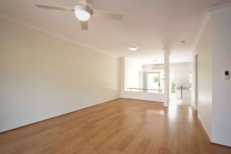 Third view of Homely townhouse listing, 7/101 Coutts Street, Bulimba QLD 4171