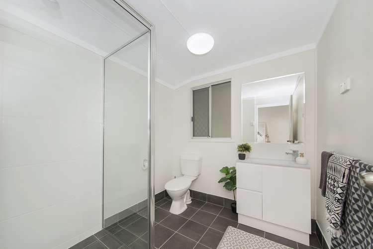 Fifth view of Homely house listing, 33 princes road, Hyde Park QLD 4812