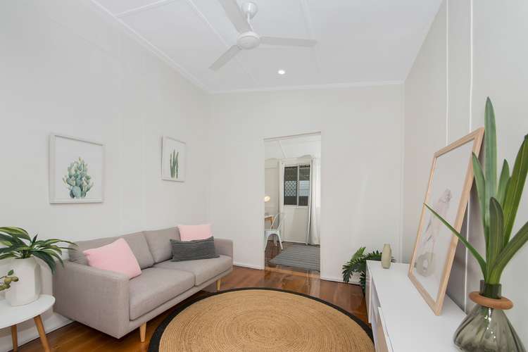 Sixth view of Homely house listing, 33 princes road, Hyde Park QLD 4812