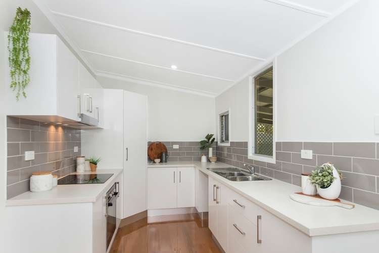 Seventh view of Homely house listing, 33 princes road, Hyde Park QLD 4812