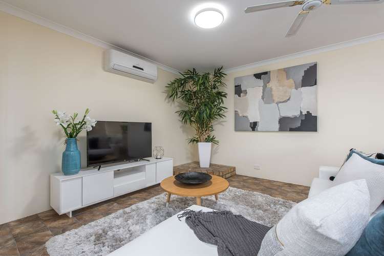 Fourth view of Homely house listing, 2 Rosella Circle, Ballajura WA 6066