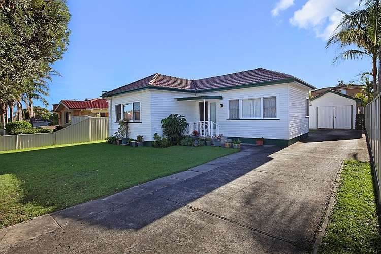 Fourth view of Homely house listing, 135 Bay Road, Blue Bay NSW 2261