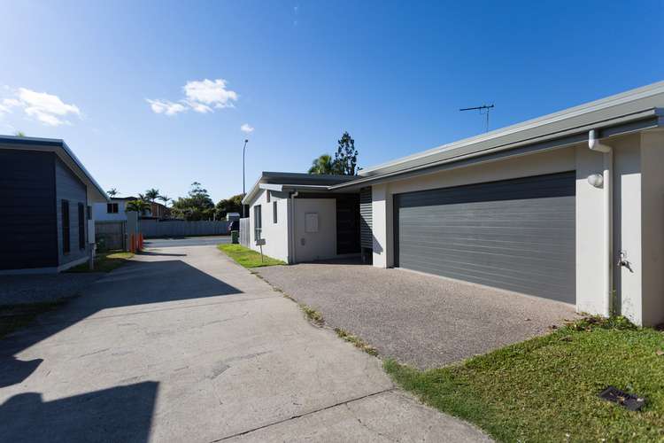 Second view of Homely house listing, 2E Mansfield Drive, Beaconsfield QLD 4740