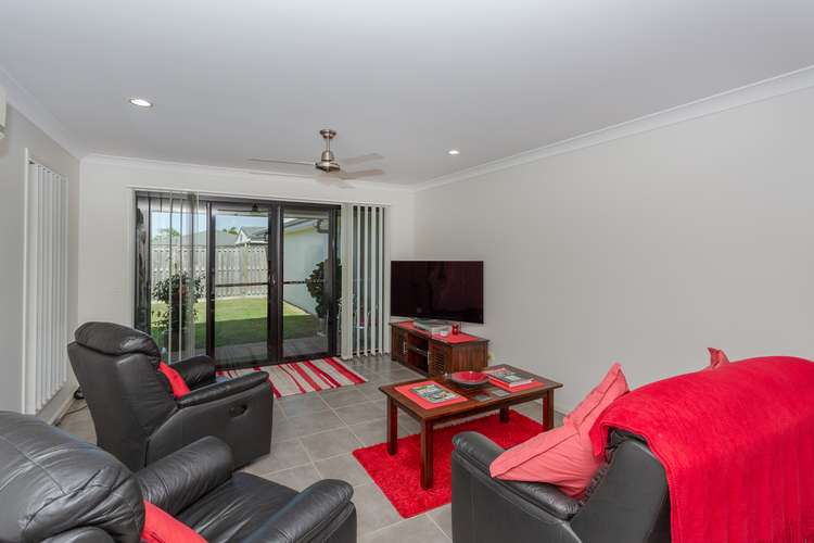 Third view of Homely townhouse listing, 1/9 Galleon Circuit, Bucasia QLD 4750
