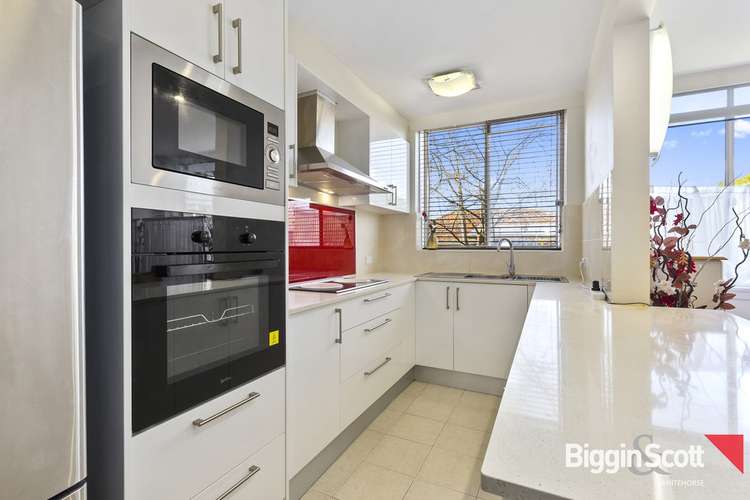 Fourth view of Homely apartment listing, 2/5 James Street, Box Hill VIC 3128