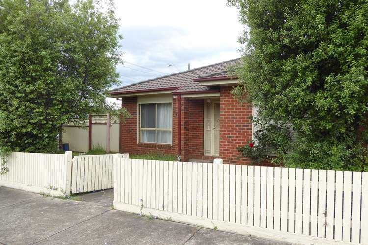 Main view of Homely house listing, 1/8 Balaka Place, Bundoora VIC 3083