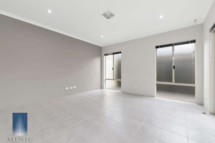 Fourth view of Homely house listing, 2 Brixton Road, Bentley WA 6102