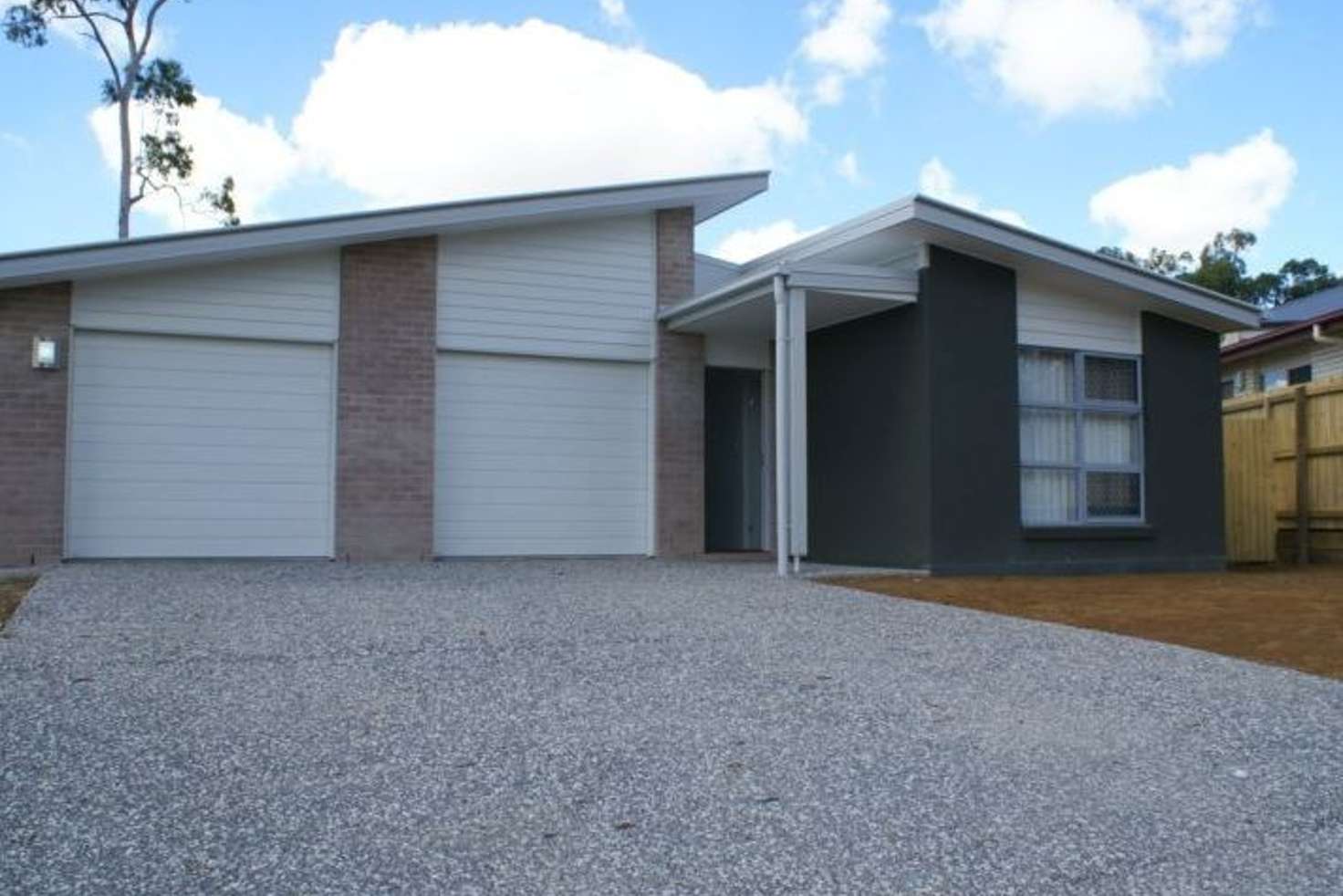 Main view of Homely unit listing, 2/10 Oakwood Place, Chuwar QLD 4306