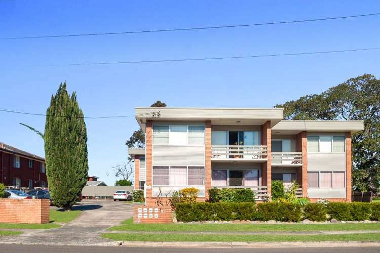Main view of Homely unit listing, 5/29 Prince Edward Drive, Brownsville NSW 2530