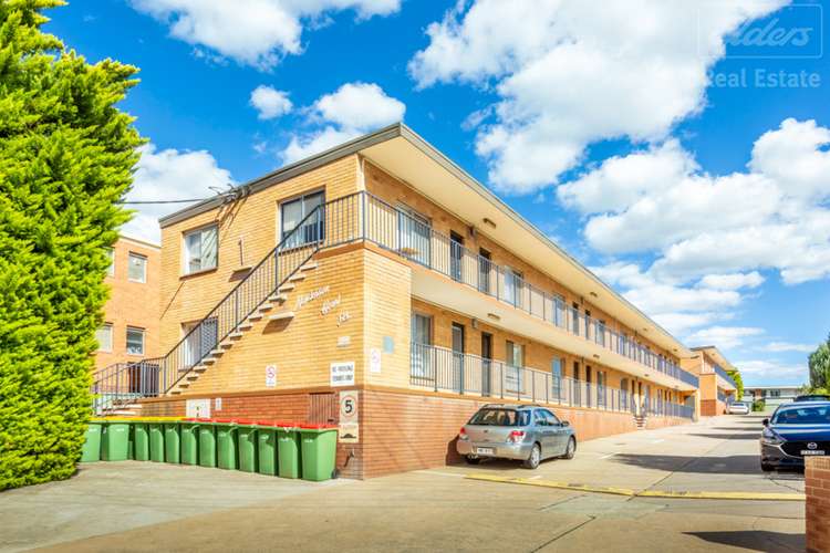 Main view of Homely unit listing, 16/124 Henderson Road, Crestwood NSW 2620
