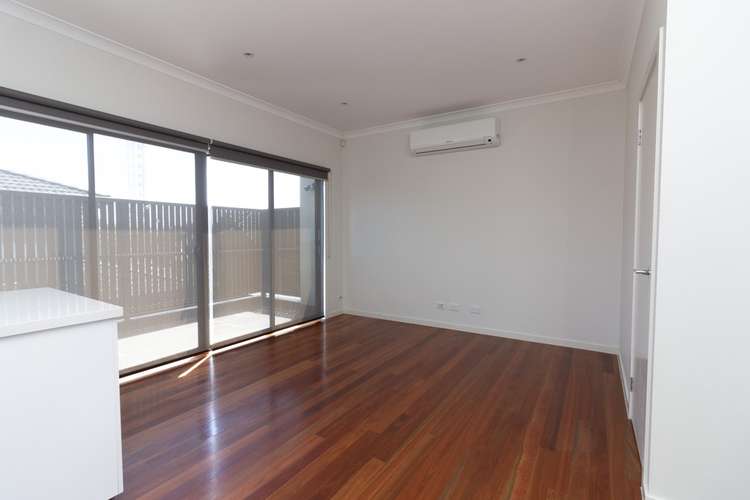 Third view of Homely townhouse listing, 4/209 Station Street, Edithvale VIC 3196